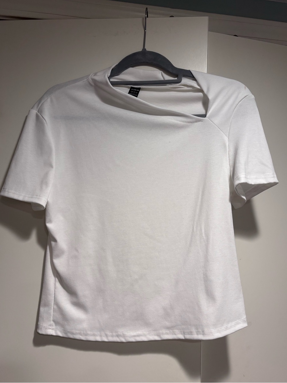White Shein Short Sleeve Top